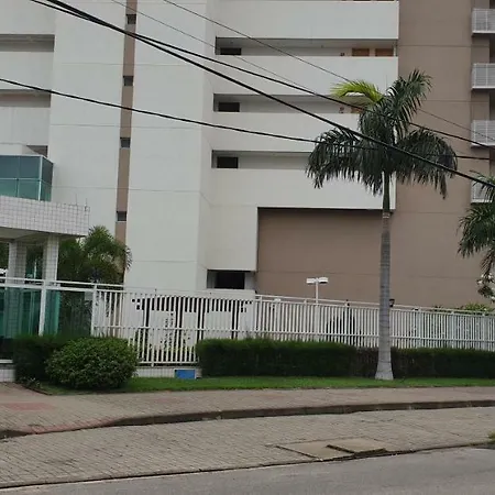 Apartamento Apto Inteiro 5 *